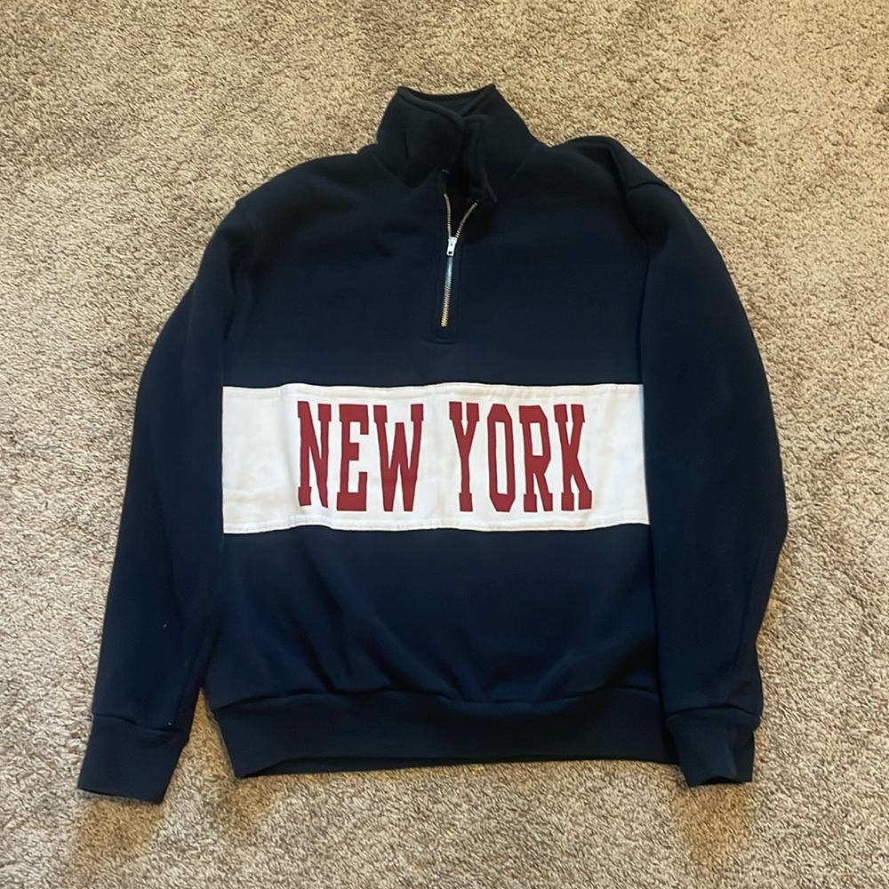 Brandy Melville Quarter zip New York